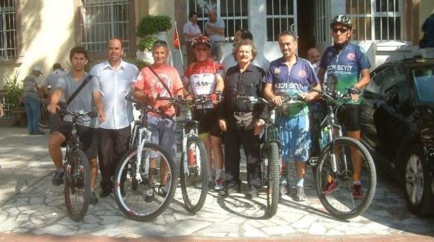 Burhaniye&rsquo;de Bisikletliler Buluşuyor