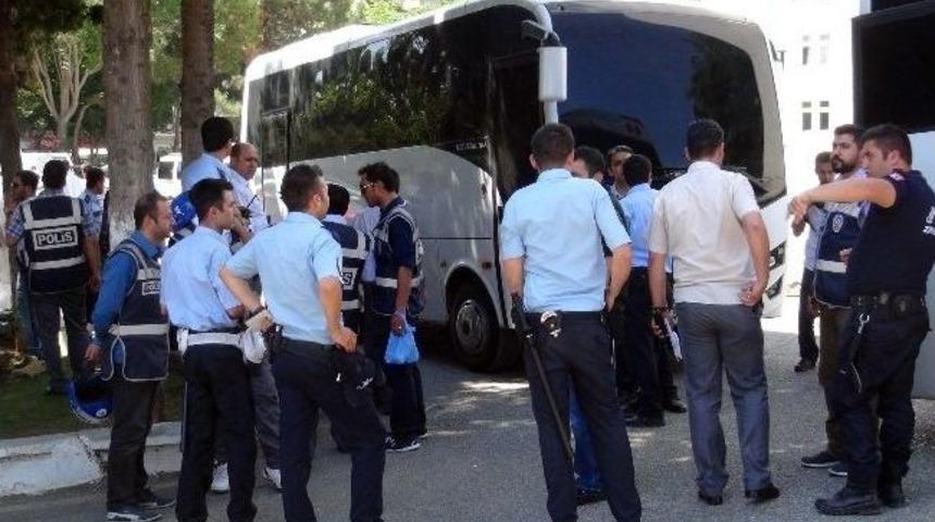 Kahramanmaraş'ta 54 &Uuml;niversiteliye G&ouml;zaltı