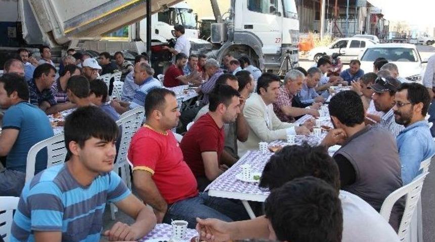 Başkan Gen&ccedil;, Sanayi Esnafı İle Buluştu