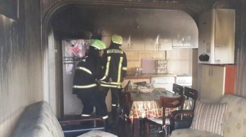 Zamanında M&uuml;dahale Evi Yanmaktan Kurtardı