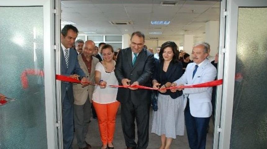 &ldquo;altı &Uuml;st&uuml; Zonguldak&rdquo; Sergisinin Be&uuml;&rsquo;de A&ccedil;ılışı Yapıldı