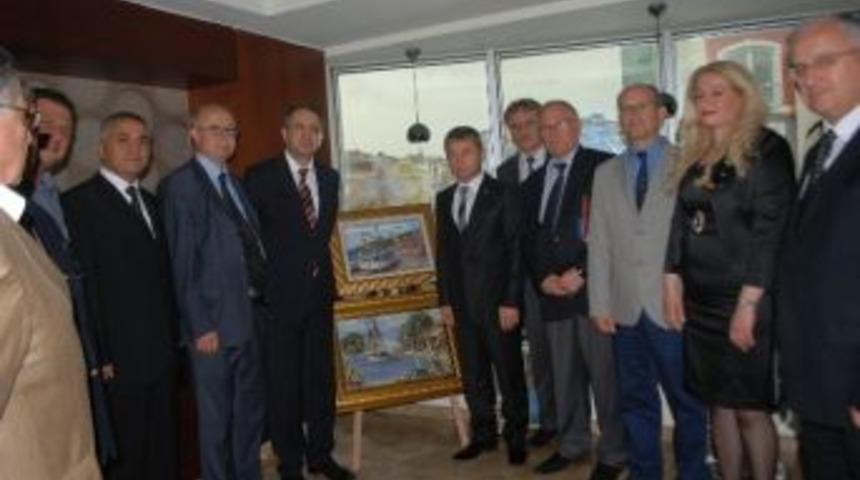 Kaymakam Kubilay&rsquo;a 3 Boyutlu Resim Hediye Edildi