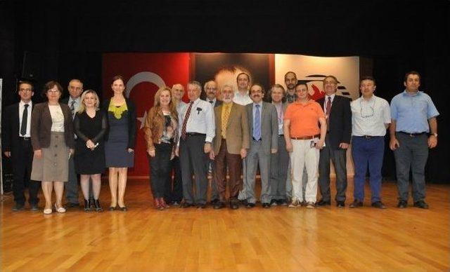Om&uuml;&rsquo;de &ldquo;k&ouml;k H&uuml;cre&rdquo; Konferansı 1