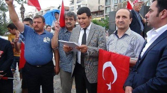 Kuşadası&rsquo;nda Bayrak Y&uuml;r&uuml;y&uuml;ş&uuml; 1