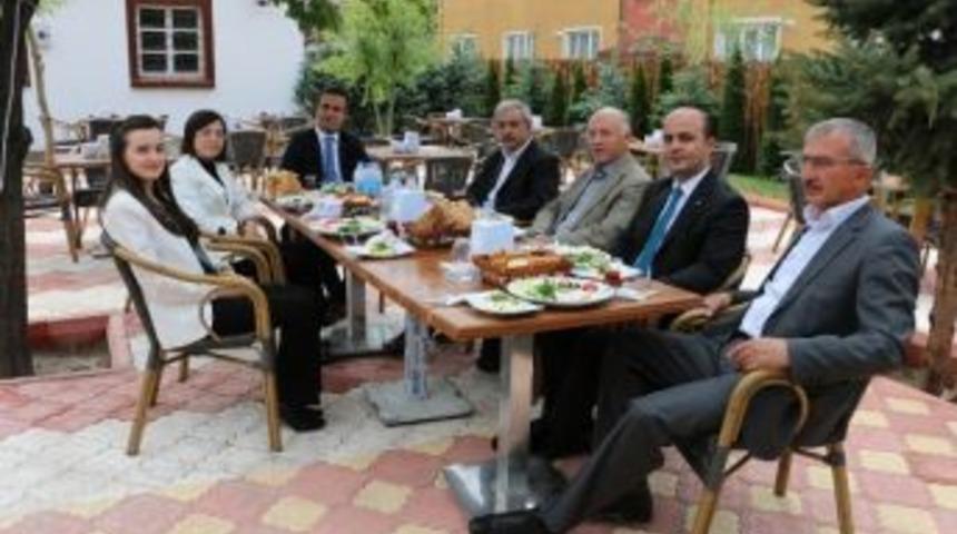 Kosgeb Başkan Yardımcısı İhsan Solmaz Erzincan&rsquo;da