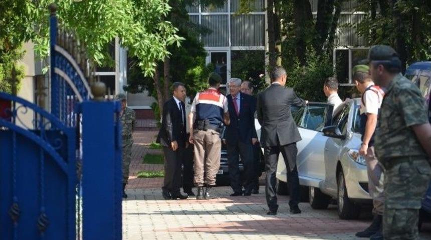 Orgeneral Hurşit Tolon Geceyi &Ccedil;orlu'da Ge&ccedil;irdi