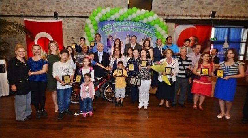 Pilleri Topladılar, &Ouml;d&uuml;lleri Kaptılar