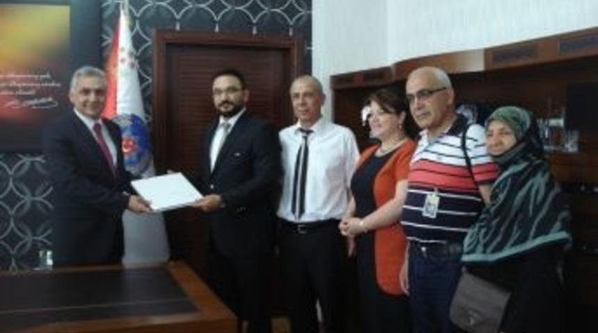 Kızılay Y&ouml;netiminden Emniyet M&uuml;d&uuml;r&uuml; &Ouml;mer Urhal&rsquo;a Ziyaret