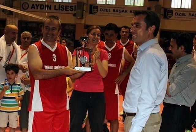 Aydın’da Öğretmenler Arasındaki Voleybol Turnuvası Sona Erdi 2