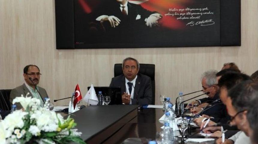 Dap B&ouml;lgesi &Uuml;niversiteler Birliği &Uuml;st Kurul Toplantısı Ağrı'da Yapıldı