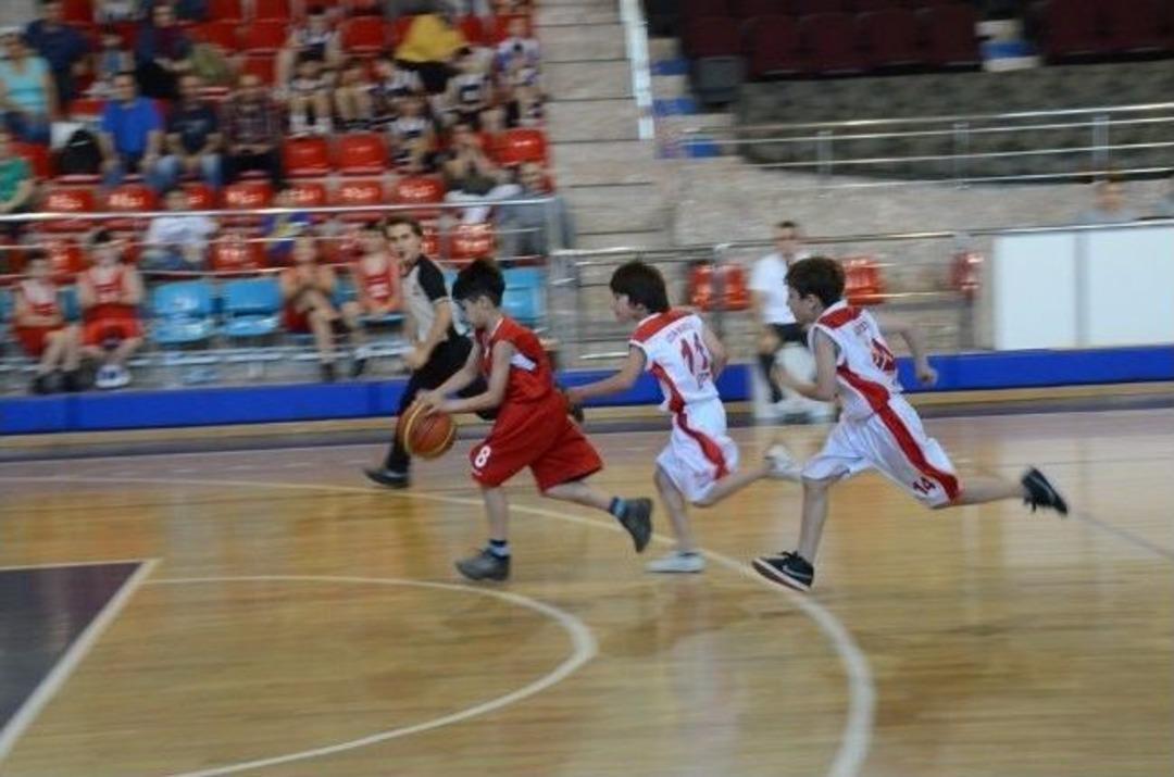 Minikler Basketbol Ligi Heyecanı