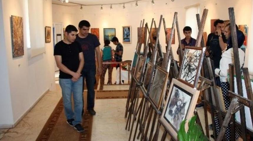 Musa Yerkan Resim Sergisi A&ccedil;ıldı