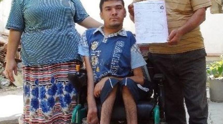 (&ouml;zel Haber) Kas Erimesi Hastası Gen&ccedil;, Maaşının Tekrar Bağlanmasını İstiyor