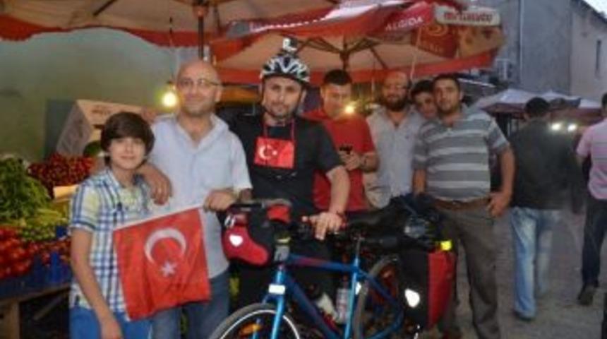 İstanbul&rsquo;dan Trabzon&rsquo;a Pedal &Ccedil;eviriyor