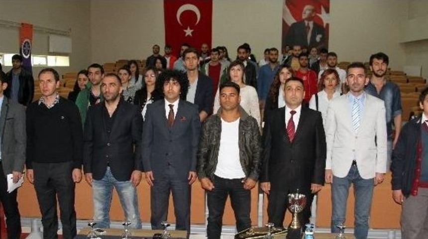 Ar&uuml;&rsquo;de D&uuml;nya Kick Boks Şampiyonu Varol&rsquo;la S&ouml;yleşi Yapıldı