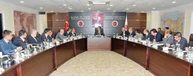 Kso’dan Bakan Zeybekçi’ye Ziyaret