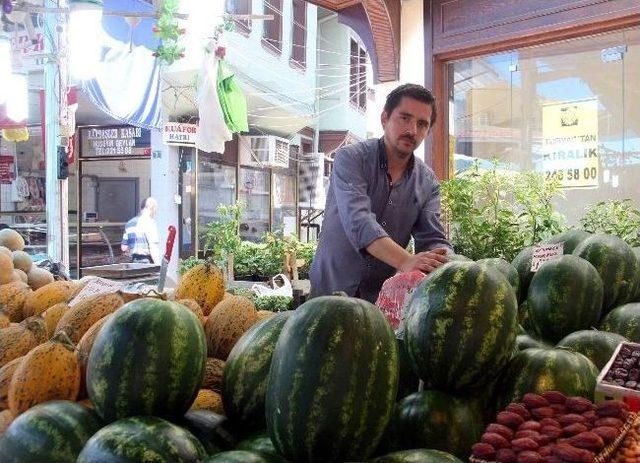 Kabak Aşısı Karpuzun Hem Fiyatını, Hem Kalitesini Düşürdü