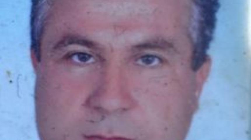 Eski İlçe Başkanının Oğlu Evinde Ölü Bulundu