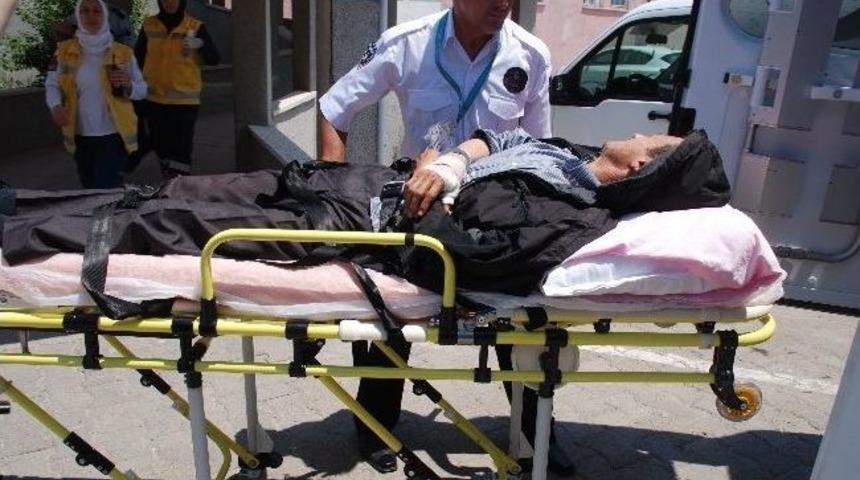 "kur'an-ı Kerim Diplomamı Kaybettim" Diyerek M&uuml;ft&uuml; Yardımcısını Bı&ccedil;akladı