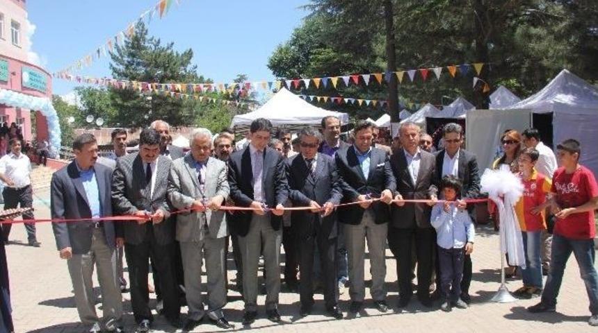 Bing&ouml;l&rsquo;de '2. Halk Eğitim Merkezleri Fuarı' A&ccedil;ıldı