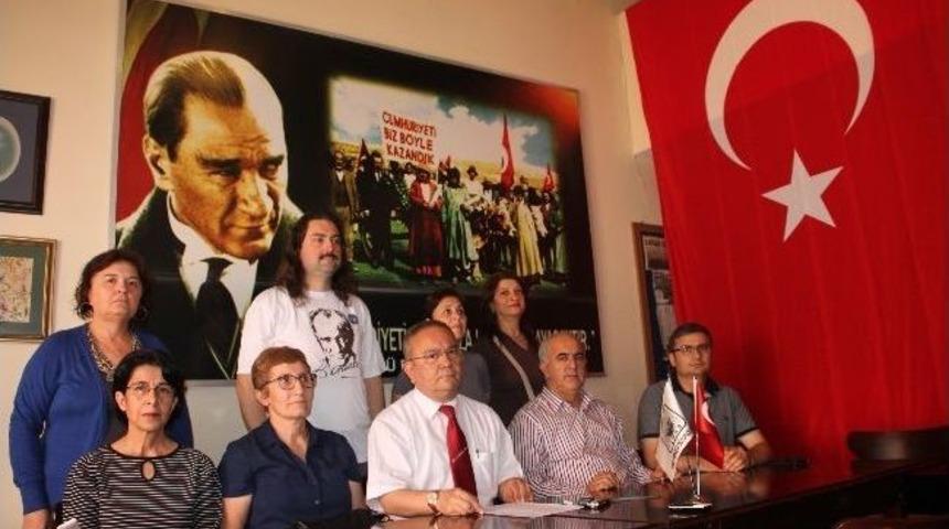 Ereğli&rsquo;de Stk&rsquo;lardan T&uuml;rk Bayrağı&rsquo;nın İndirilmesine Tepki