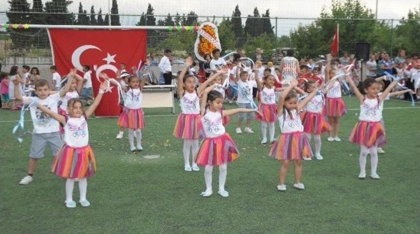 Reşat Nuri G&uuml;ntekin İlkokulu Yıl Sonu Ş&ouml;leni