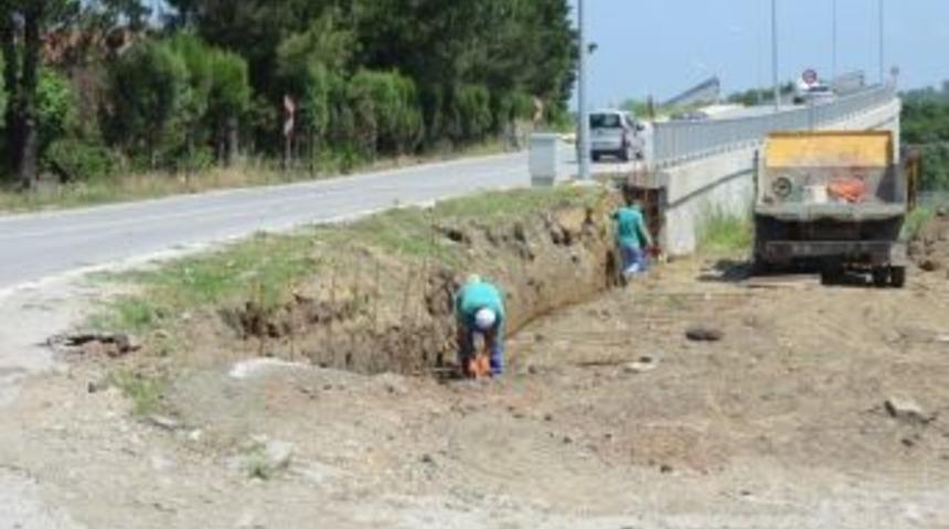 Derbent&rsquo;te Yaya Kaldırım &Ccedil;alışması