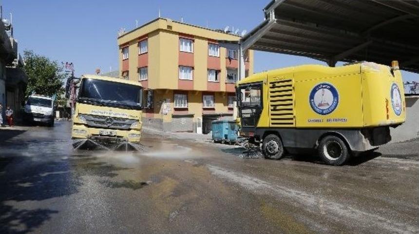 Şahinbey Belediyesi Toplu Temizlik Ekibi Her G&uuml;n Bir Mahallede