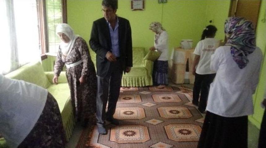 Kulp&rsquo;ta Yaşlı Ve Hastalara Evde Bakım Projesi Uygulanmaya Başlandı