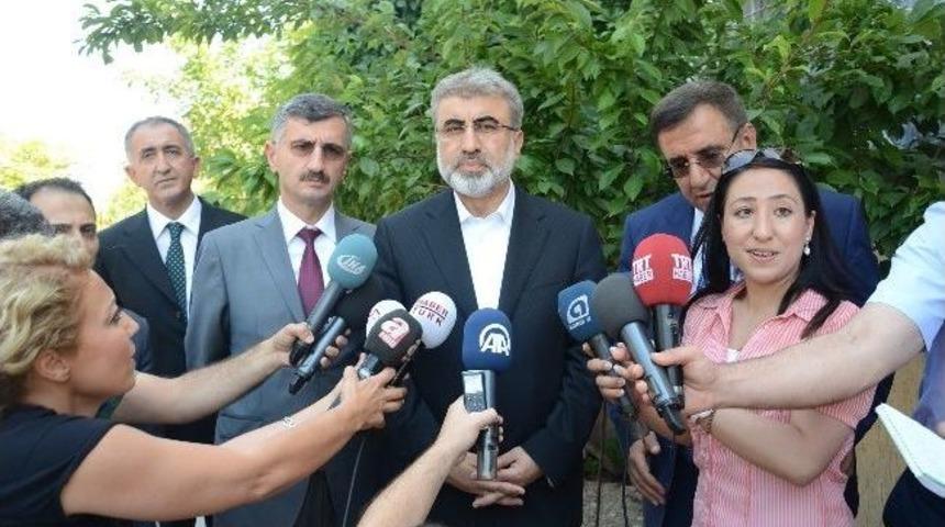 Bakan Yıldız K&ouml;m&uuml;rden Vazge&ccedil;ebileceklerini S&ouml;yledi