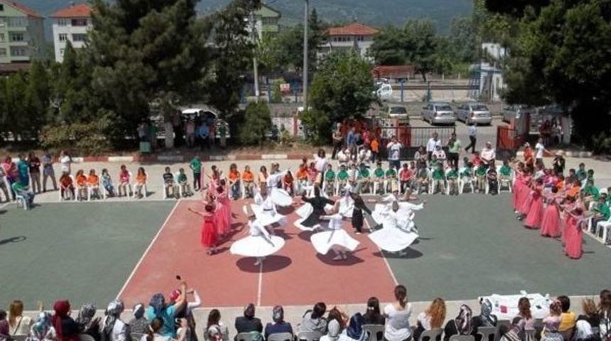 Miniklerin Yıl Sonu G&ouml;sterisi