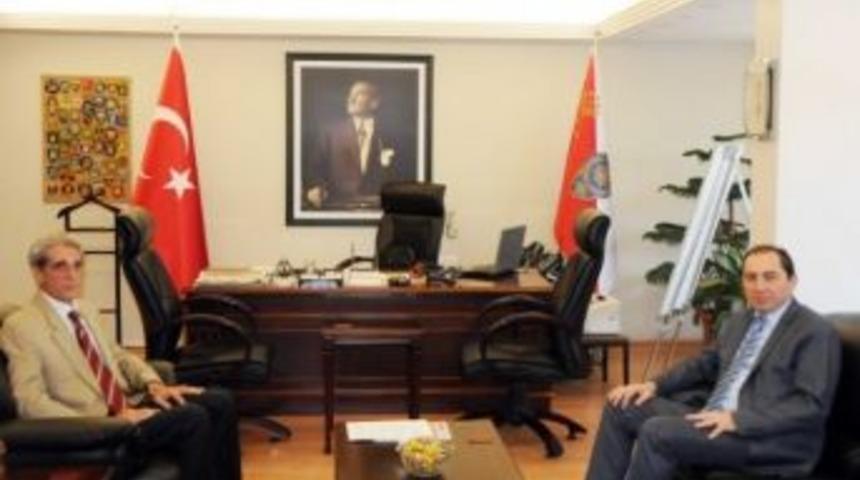 Rekt&ouml;r Alkan&rsquo;dan Tarancı&rsquo;ya Kutlama Ziyareti