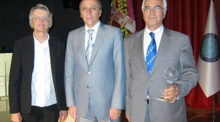 Leylek Şenliğini Başlatan Arıcı Emekli Oldu