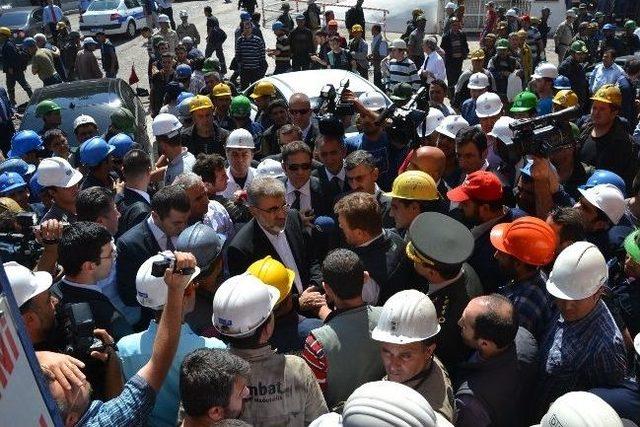 Bakan Yıldız Maden İş&ccedil;ilerine Seslendi 2