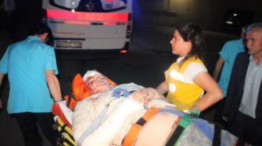 Zonguldak'ta Tarım Aracı Devrildi: 4 Yaralı