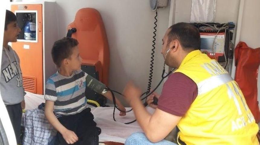 İlk&ouml;ğretim &Ouml;ğrencilerine İlk Yardım Eğitimi