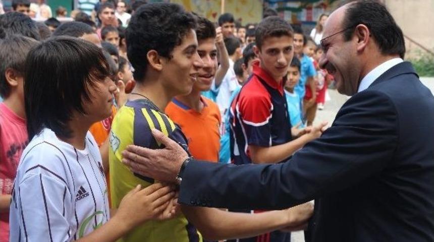 İskenderun&rsquo;da Sokak Olimpiyatları Projesi Hayata Ge&ccedil;ti