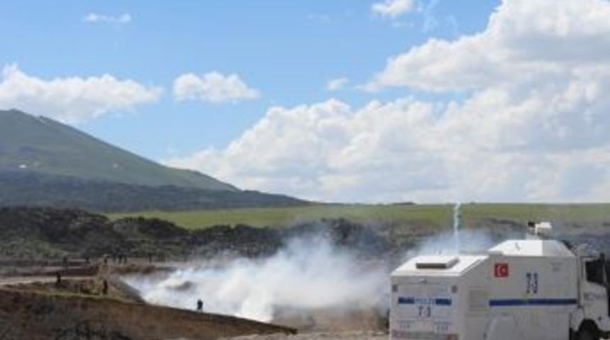 Lice Protestosunda Olaylar &Ccedil;ıktı