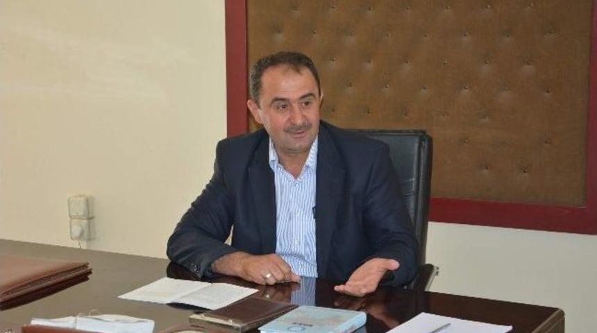 Başkan Yardımcısı Yavuzlu, Hal Esnafı İle G&ouml;r&uuml;şt&uuml;