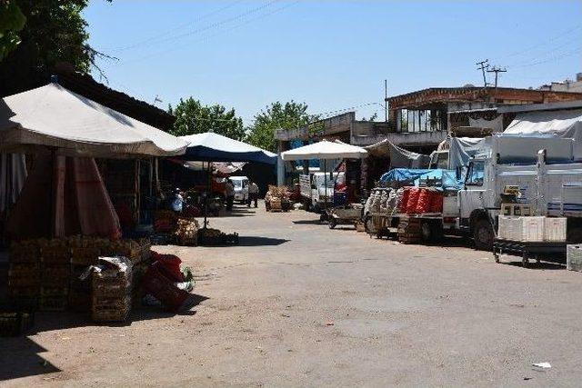 Başkan Yardımcısı Yavuzlu, Hal Esnafı İle Görüştü