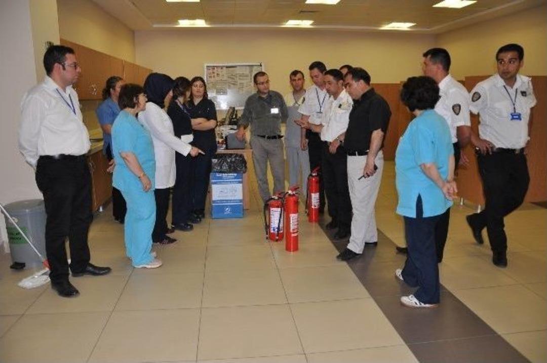 Nazilli'de Hastane Personeline Yangın S&ouml;nd&uuml;rme Eğitimi