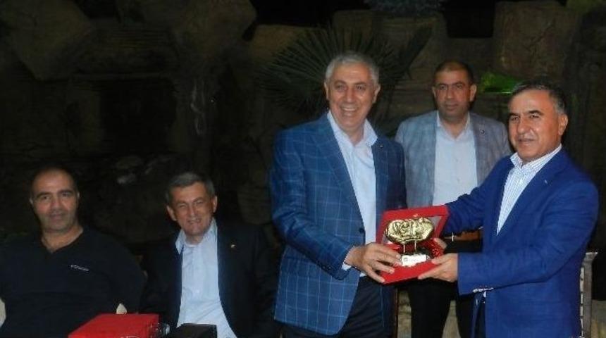 Salihlili İşadamlarından Doğulu İş Adamları İle Sıcak Temas