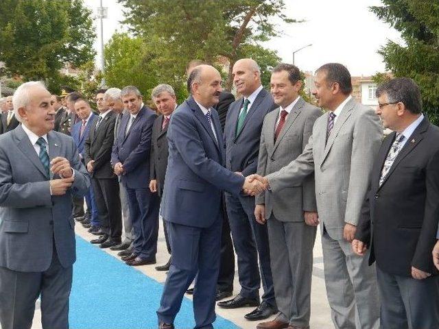 Sağlık Bakanı M&uuml;ezzinoğlu: "musul&rsquo;daki T&uuml;rk Rehineler İ&ccedil;in Hızlı Bir &Ccedil;alışma Y&uuml;r&uuml;t&uuml;l&uuml;yor" 3