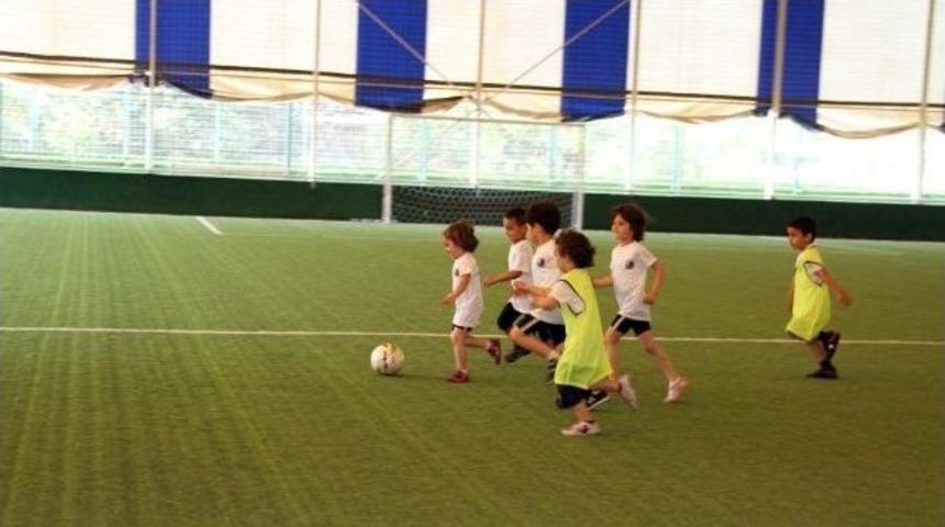 Kartal Belediyesi Kreş &Ouml;ğrencileri Yaza 'merhaba' Dedi