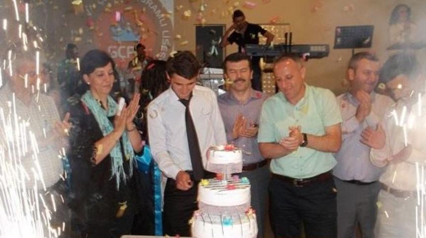 Saltukova &Ccedil;pl Mezuniyet Coşkusunu Yaşadı