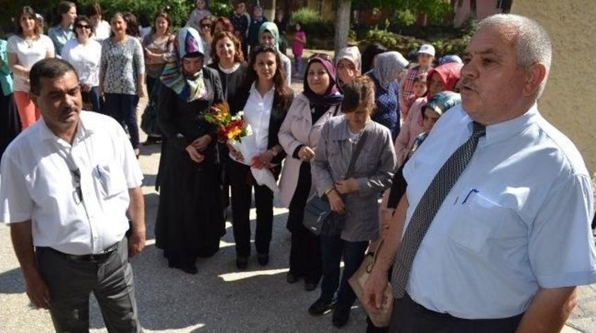 Sergideki &Uuml;r&uuml;nler G&ouml;z Kamaştırdı