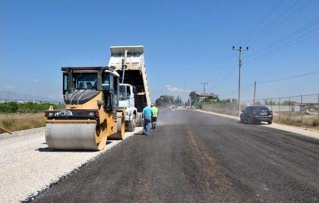 Kepez’de Asfalt Çalışmaları Devam Ediyor