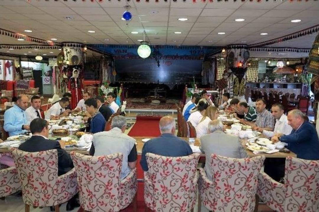 Bak Hele Bak'tan Personeline Guinness 'teşekk&uuml;r&uuml;'