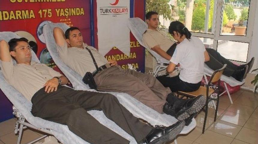 175. Kuruluş Yıl D&ouml;n&uuml;m&uuml;nde 175 &Uuml;nite Kan Bağışı