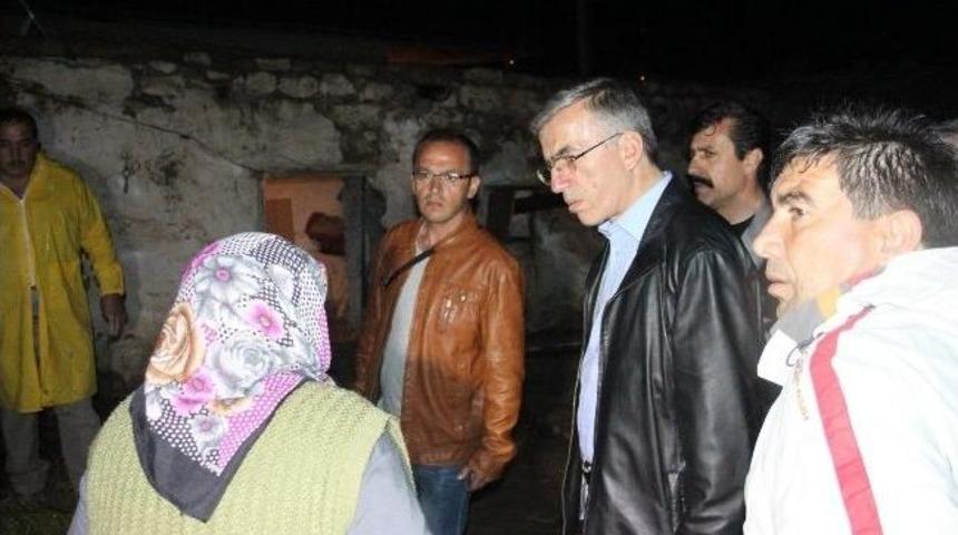 Vali Ataklı Sel B&ouml;lgesinde İnceleme Yaptı